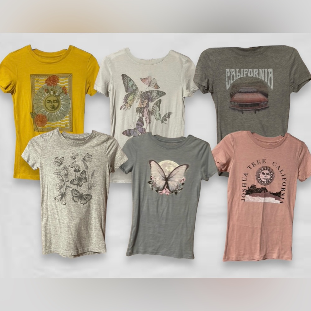 Aeropostale Bundle of Tee Shirts